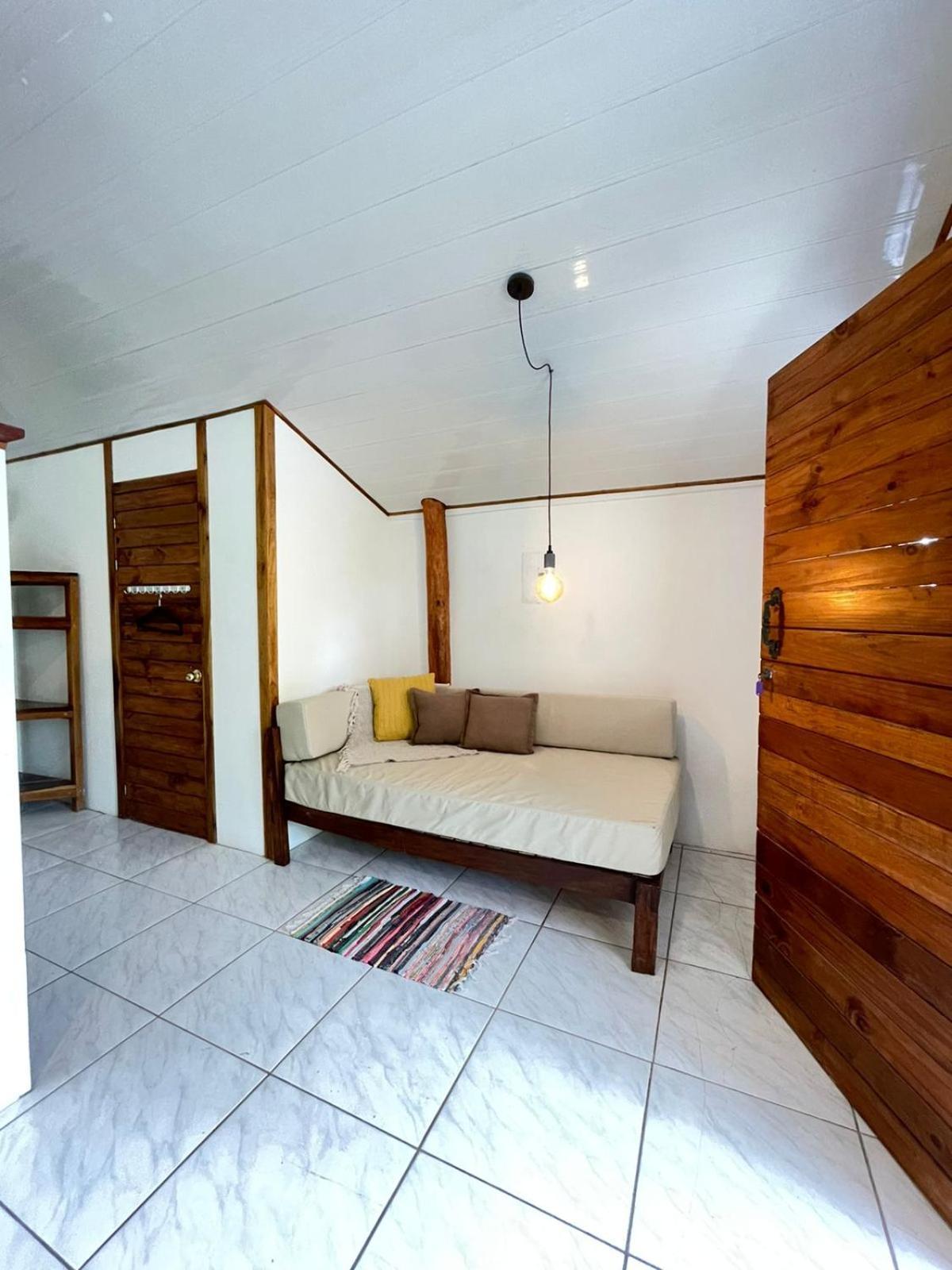 Cuatro Vientos Lodge & Apartments - Mal Pais, Costa Rica Playa Santa Teresa  Kamer foto